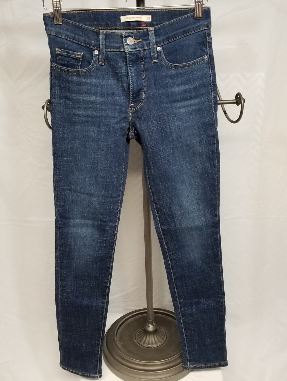 Levi Strauss & Co. Dark Wash Denim Women's Sz. 25 311 Shaping Skinny Jeans